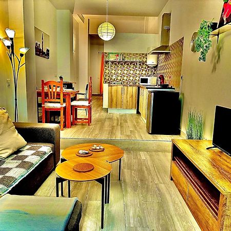 Violeta Loft A With Chill Out Terrace Sevilla Buitenkant foto